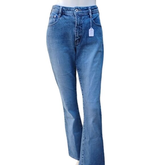 619132....Express Jeans Bootcut Size 7/8, 29"W, 30" Inseam 10"Rise - Picture 2 of 6